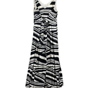 NWT Maxi sleeveless sundress with sassy tie front & plunging V-neck by Cato